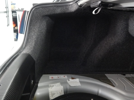 VOLKSWAGEN JETTA MKV SUBWOOFER ENCLOSURE - SRQ Customs
